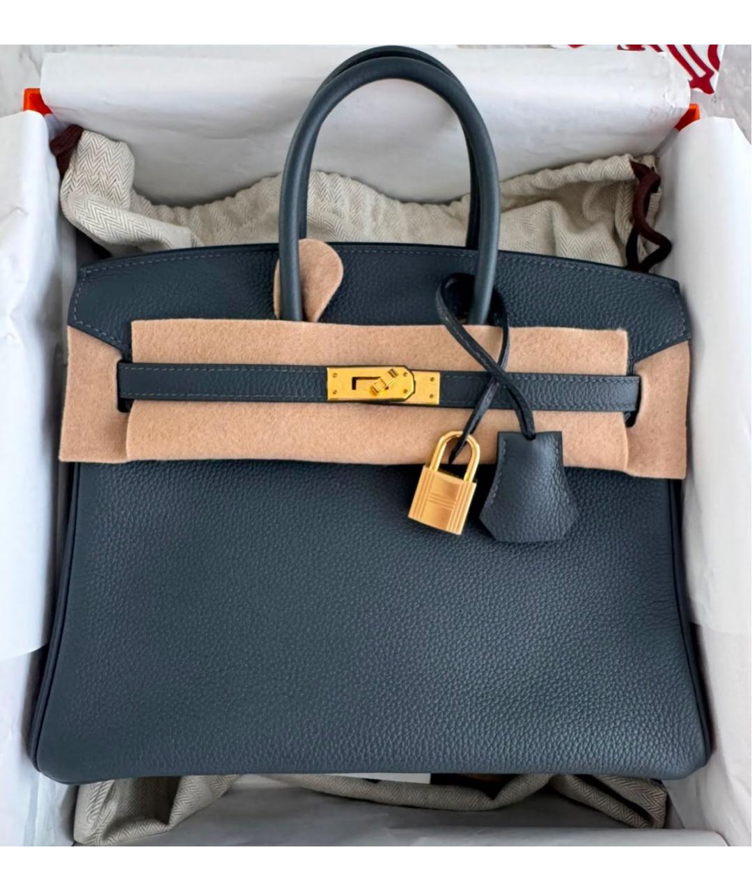 HERMES Антрацитовая кожаная сумка с короткими ручками, фото 4
