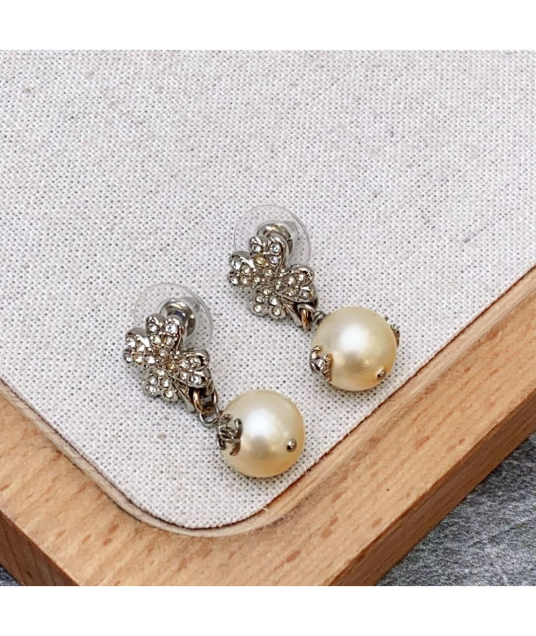 CHANEL Бежевые серьги, фото 2