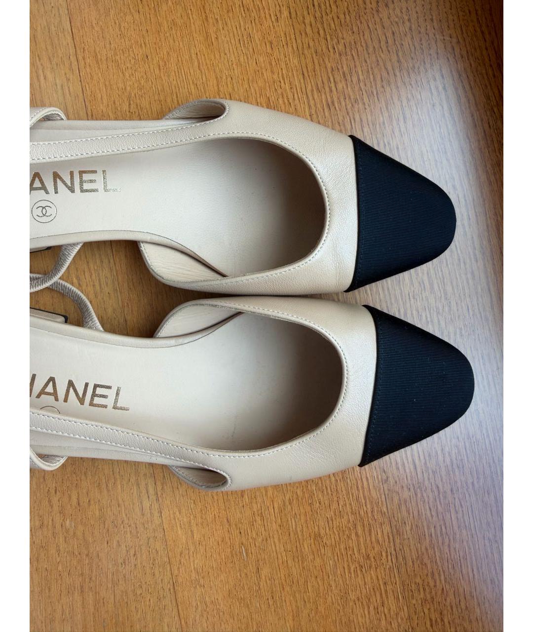 CHANEL Бежевые кожаные балетки, фото 6
