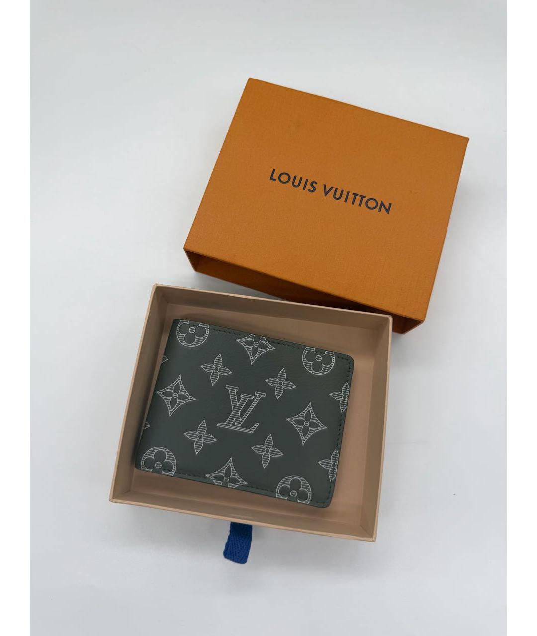 LOUIS VUITTON Зеленый кожаный кошелек, фото 5