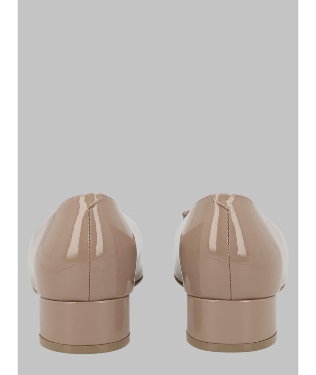 ROGER VIVIER Бежевые кожаные балетки, фото 2