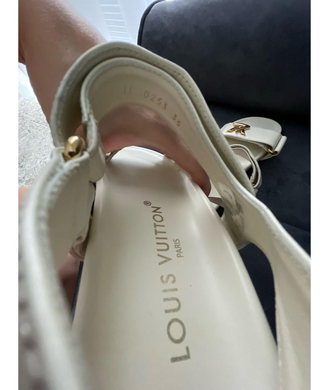 LOUIS VUITTON Белые кожаные босоножки, фото 5