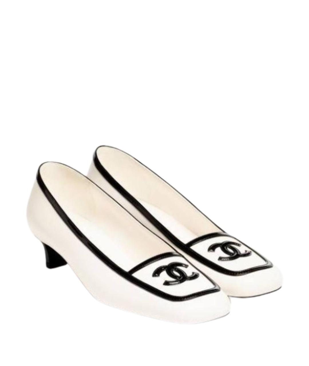 CHANEL Белые кожаные лодочки на низком каблуке, фото 2