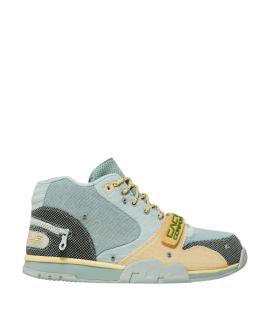 NIKE Кроссовки