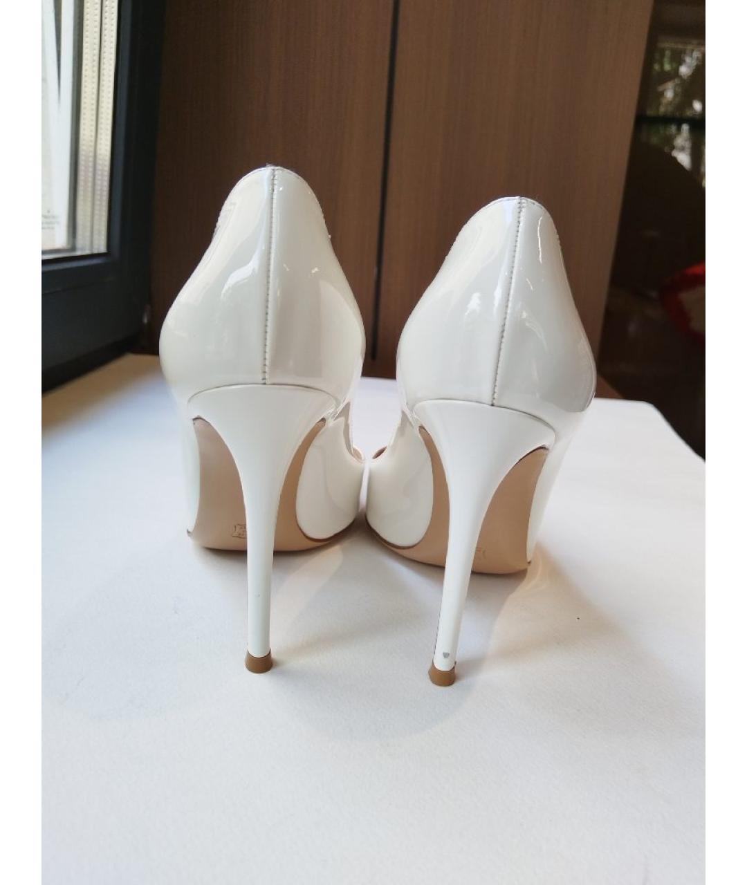 GIANVITO ROSSI Белые кожаные туфли, фото 3