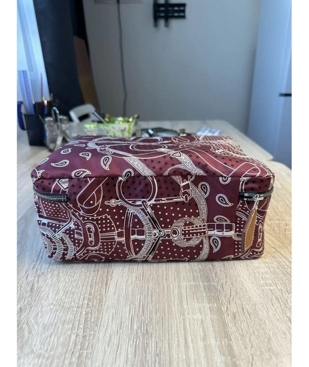 HERMES Бордовая шелковая косметичка, фото 4