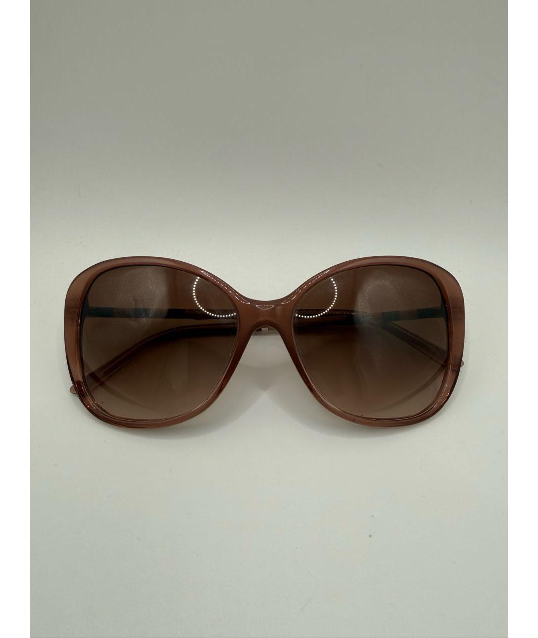 BURBERRY Коричневые солнцезащитные очки, фото 2