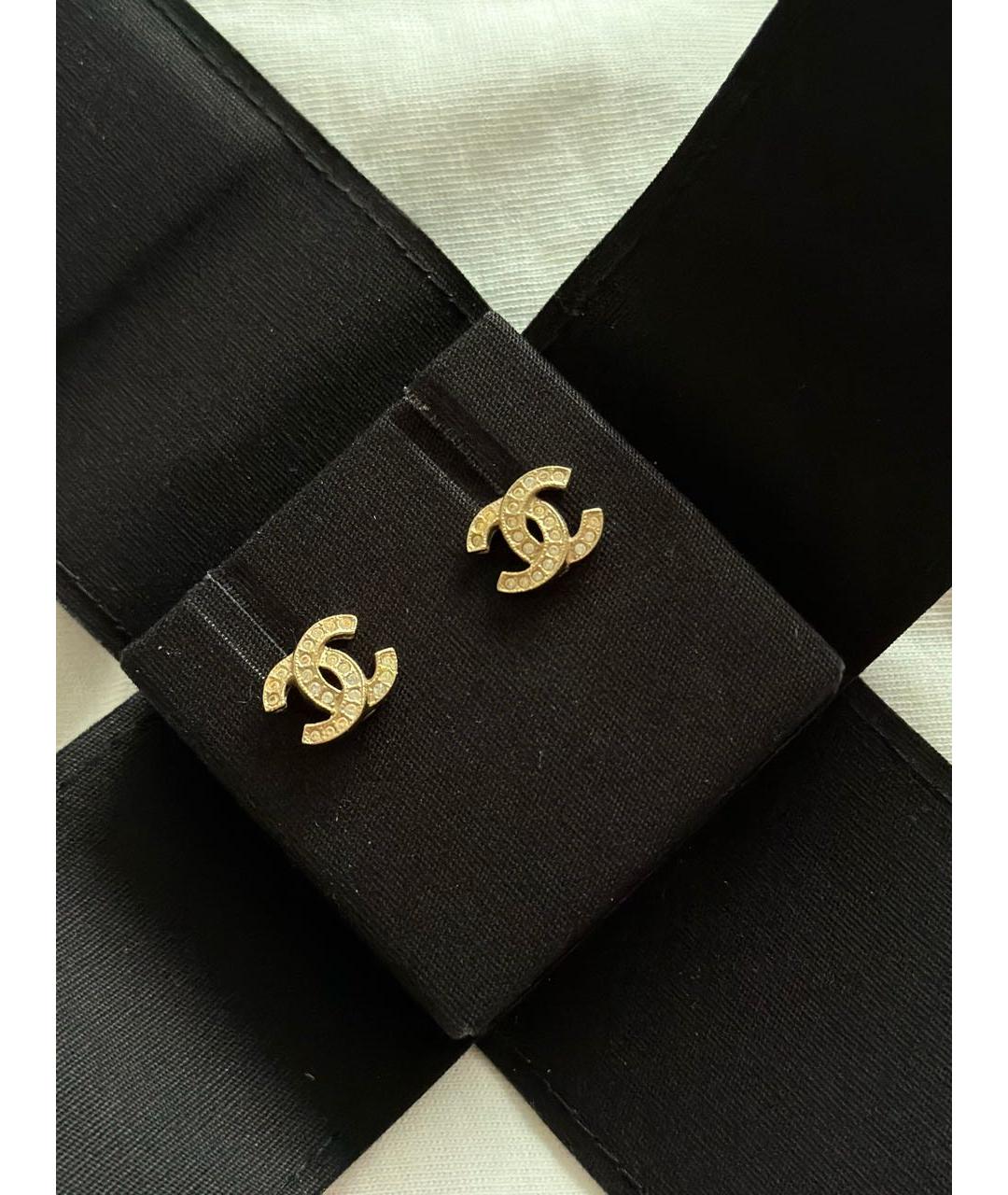 CHANEL Золотые серьги, фото 2
