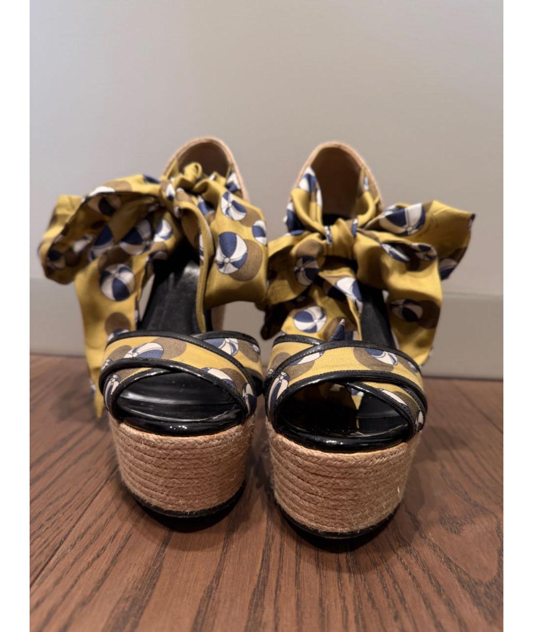 GUCCI Желтые текстильные босоножки, фото 5