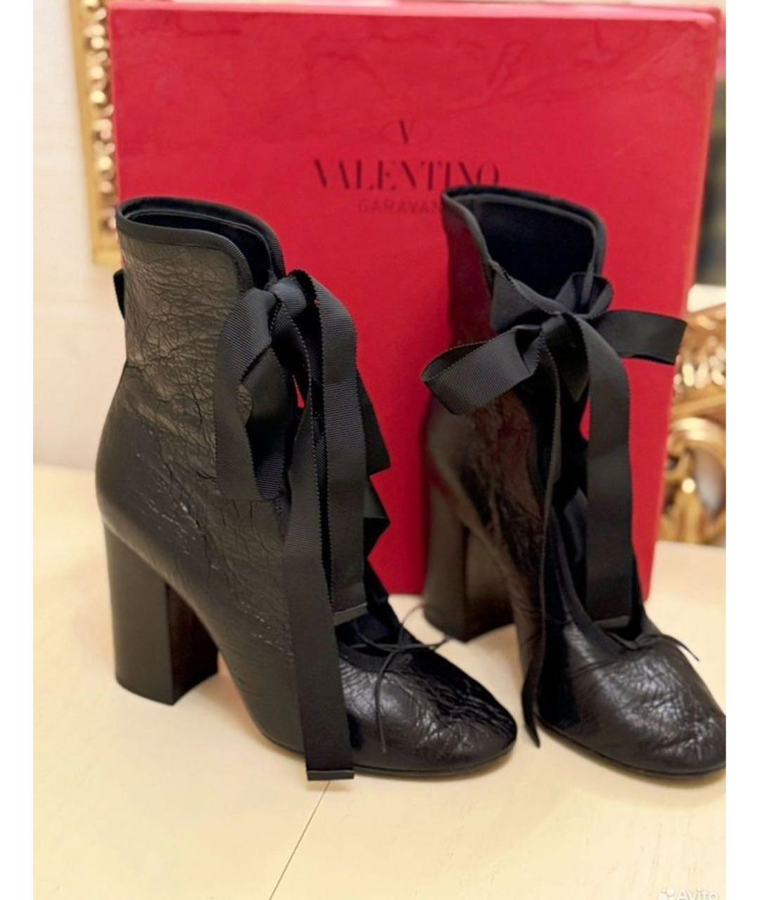 VALENTINO Черные кожаные ботинки, фото 3