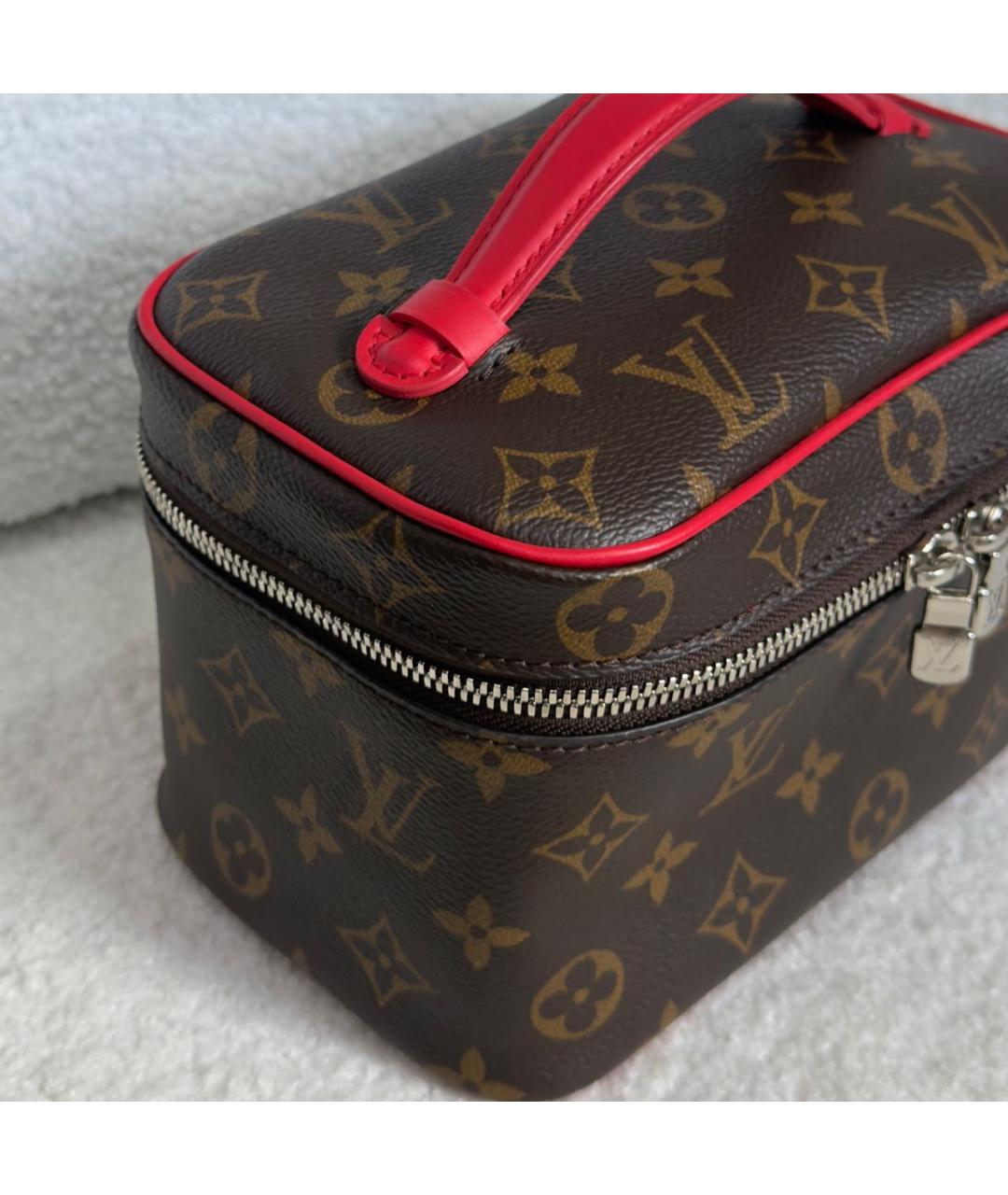 LOUIS VUITTON Коричневая канва косметичка, фото 6