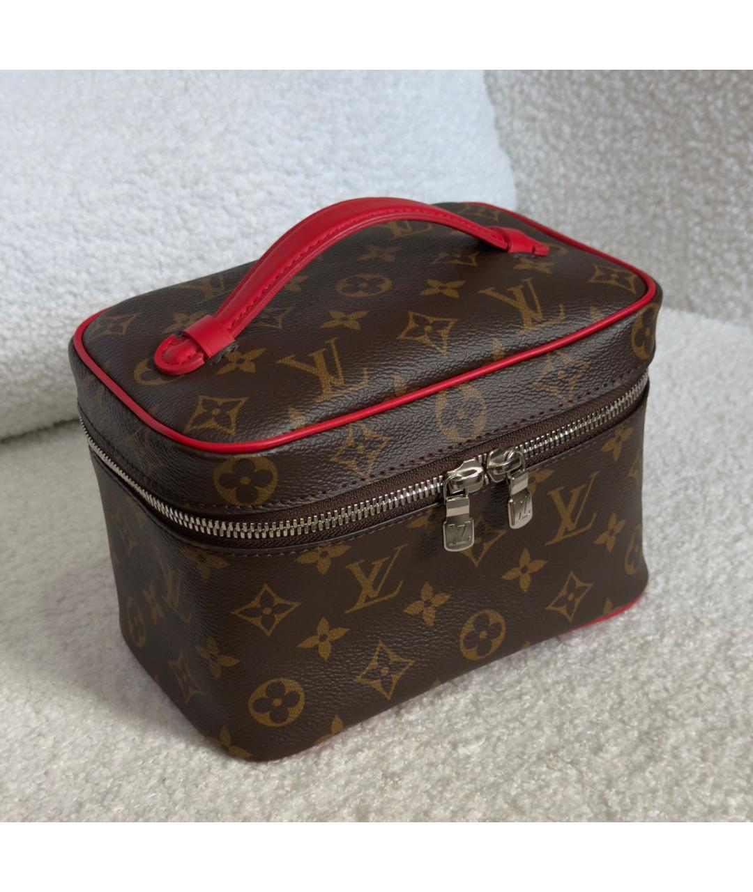 LOUIS VUITTON Коричневая канва косметичка, фото 2