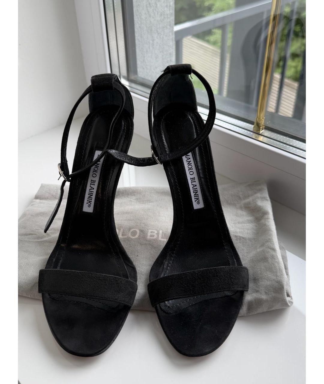 MANOLO BLAHNIK Черные замшевые босоножки, фото 2