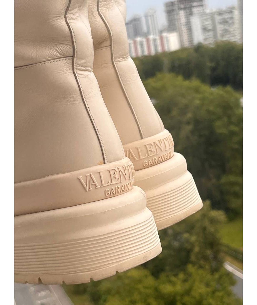 VALENTINO Бежевые кожаные сапоги, фото 3