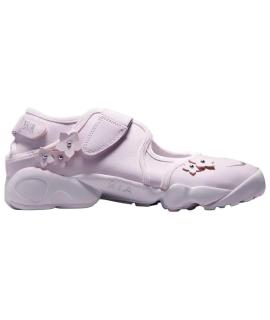 NIKE Кроссовки