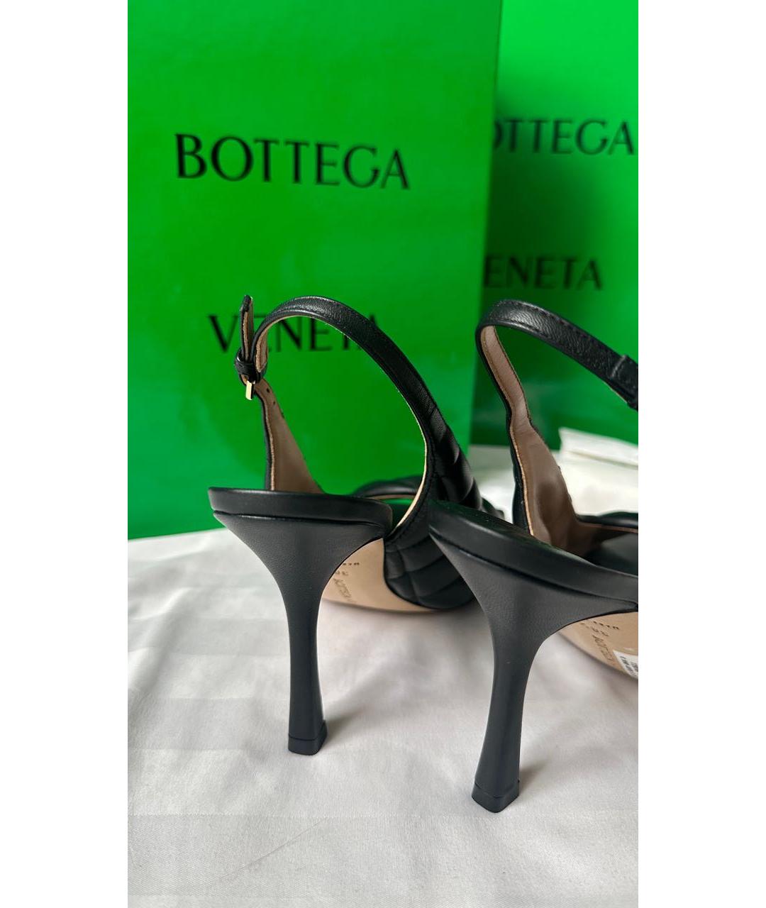 BOTTEGA VENETA Черные кожаные босоножки, фото 8