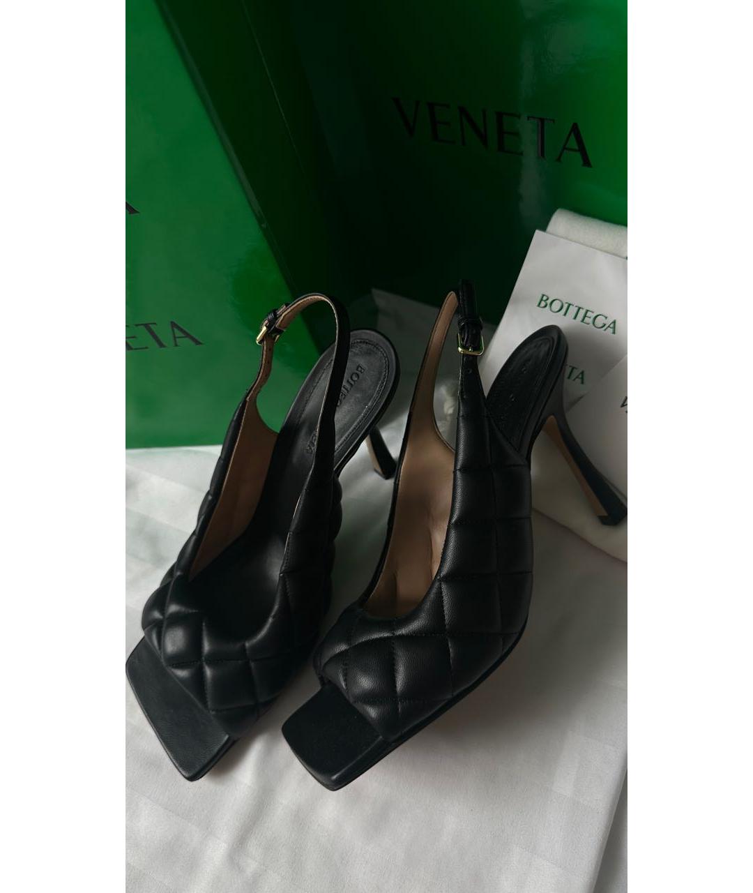 BOTTEGA VENETA Черные кожаные босоножки, фото 5