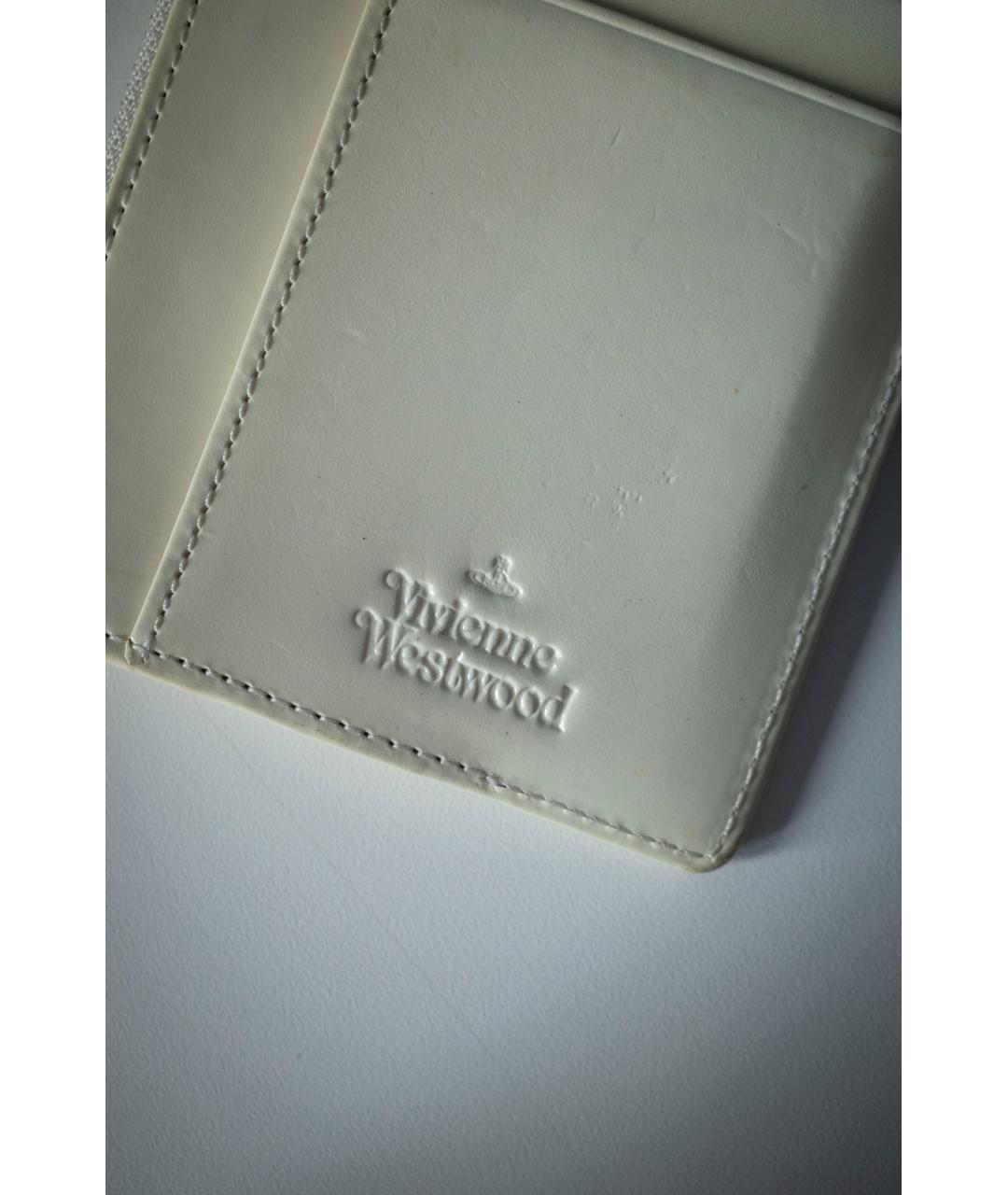 VIVIENNE WESTWOOD Белый кошелек из лакированной кожи, фото 3