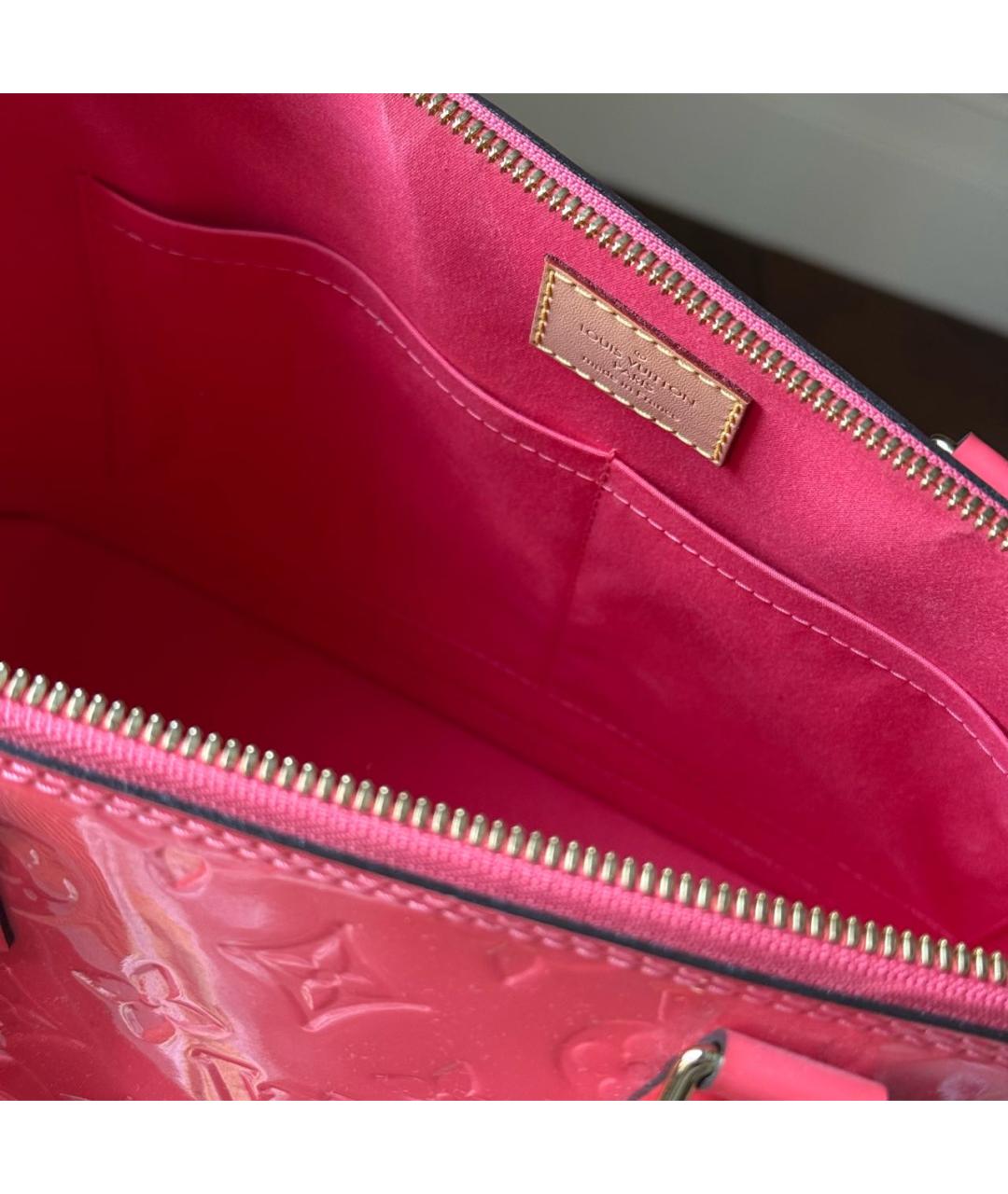 LOUIS VUITTON Коралловая сумка с короткими ручками из лакированной кожи, фото 4