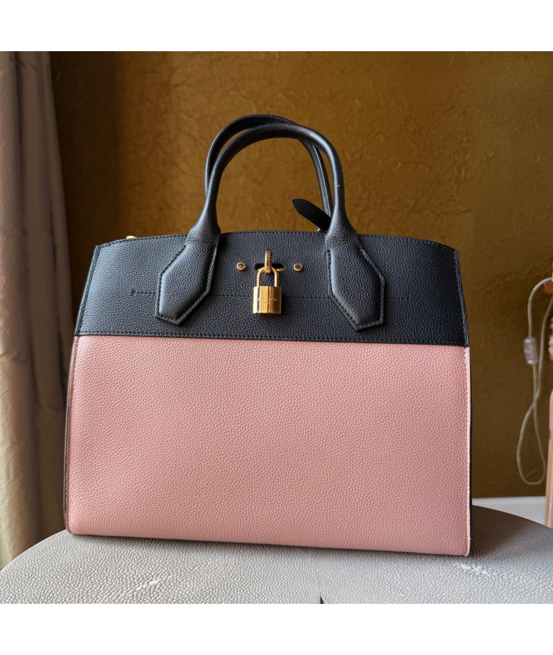 LOUIS VUITTON Розовая кожаная сумка тоут, фото 5