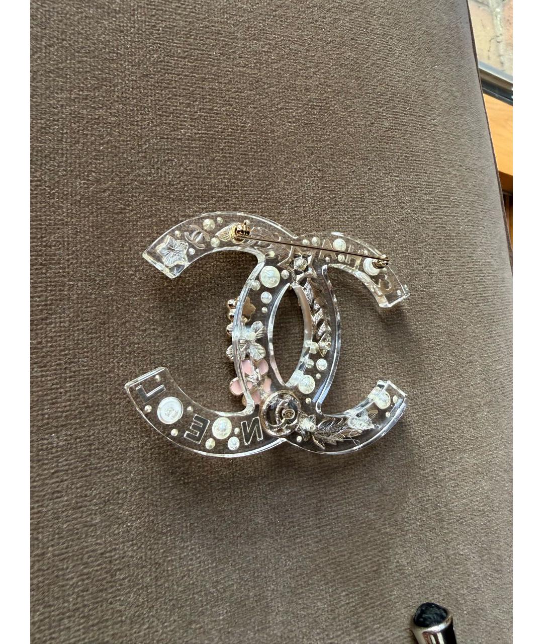 CHANEL Прозрачная пластиковая булавка / брошь, фото 3