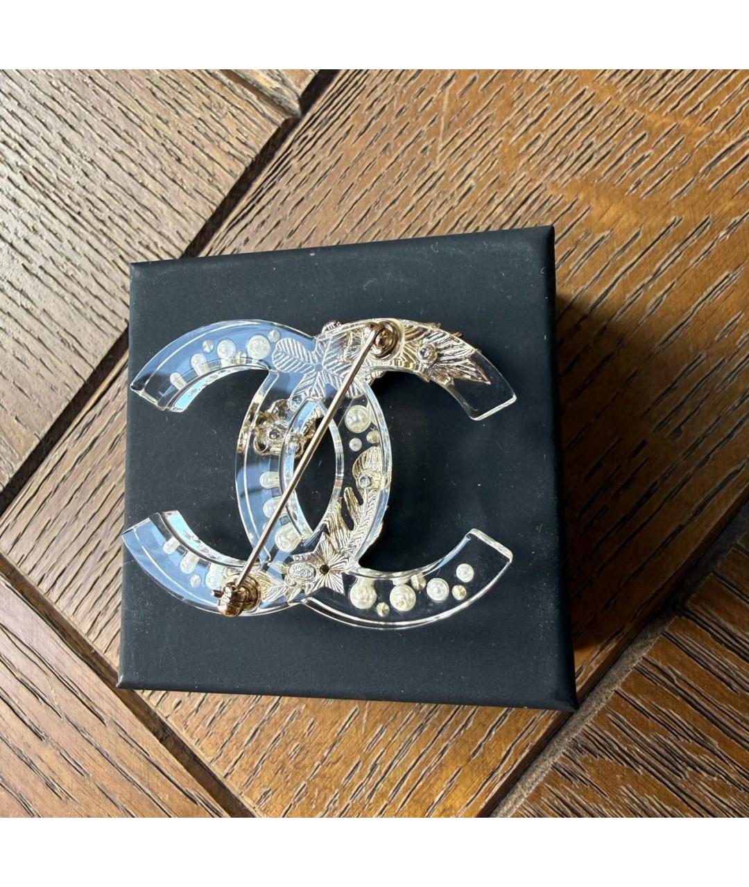 CHANEL Прозрачная пластиковая булавка / брошь, фото 3