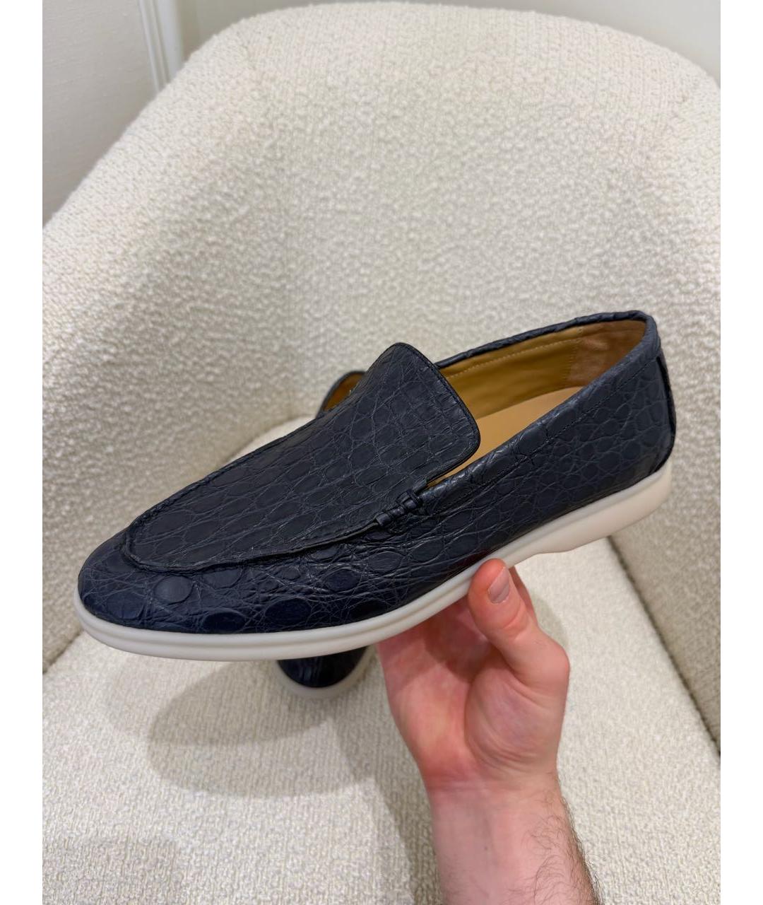 LORO PIANA Темно-синие лоферы из экзотической кожи, фото 2