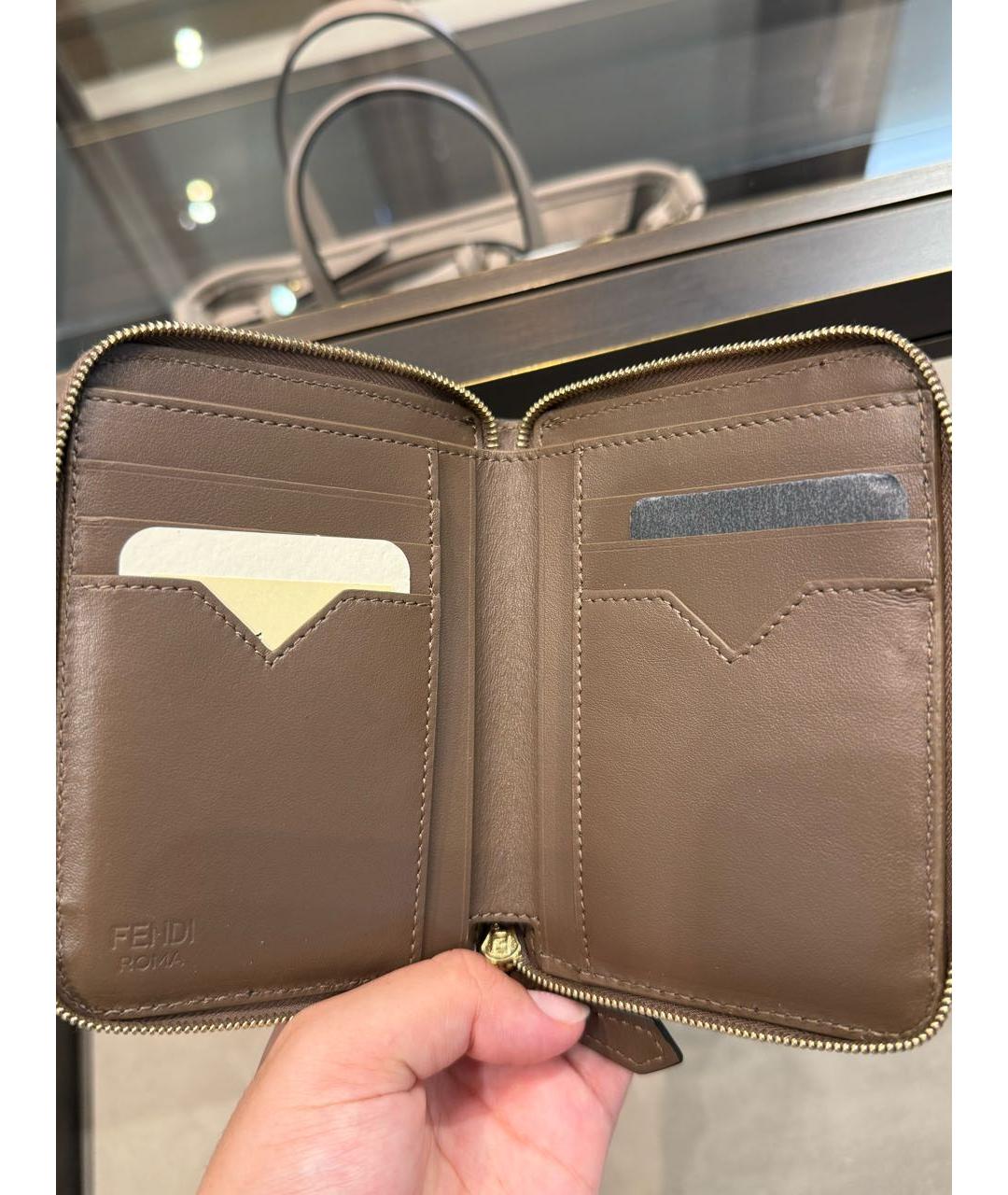 FENDI Коричневый кожаный кошелек, фото 3