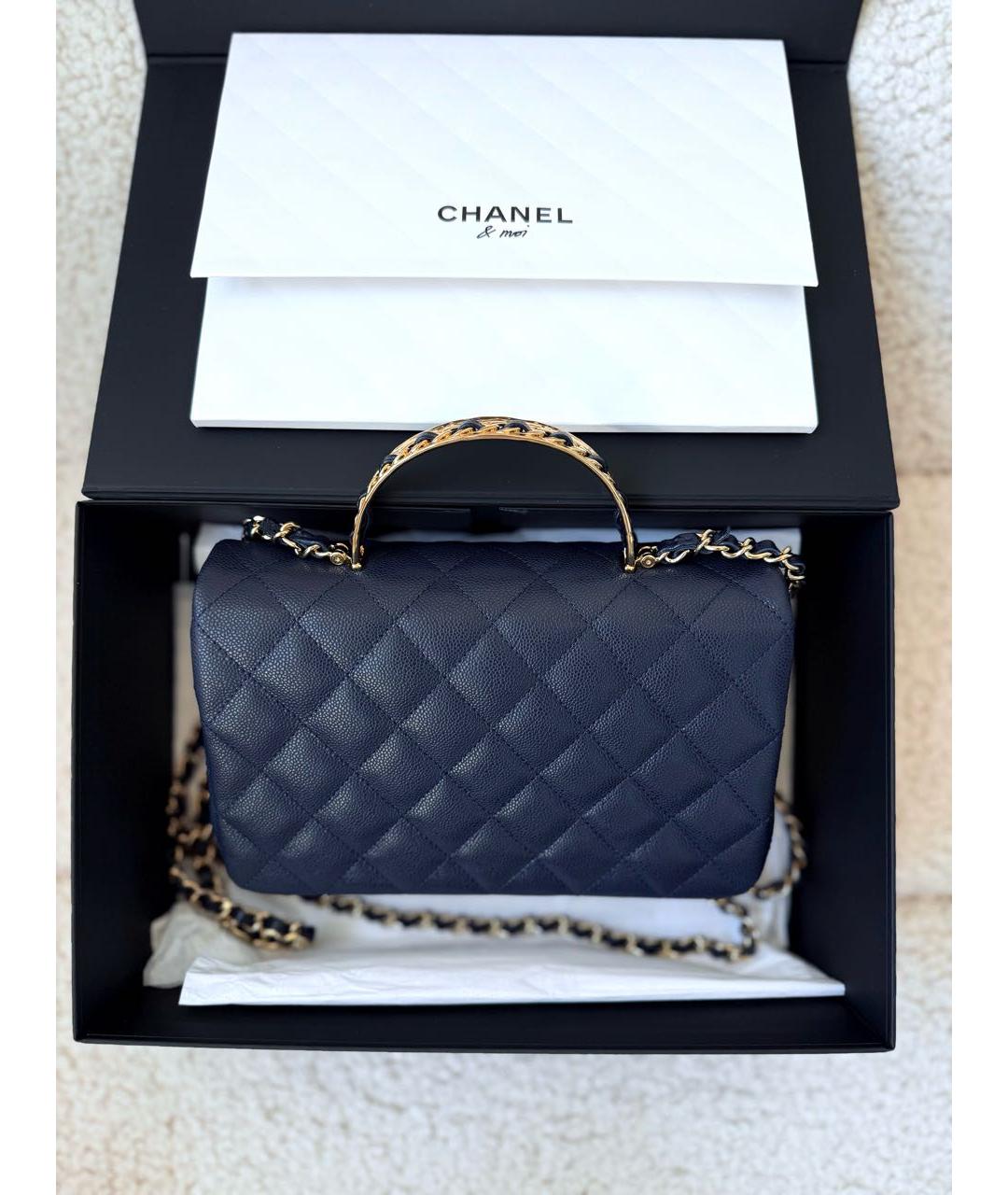 CHANEL Темно-синяя кожаная сумка тоут, фото 3