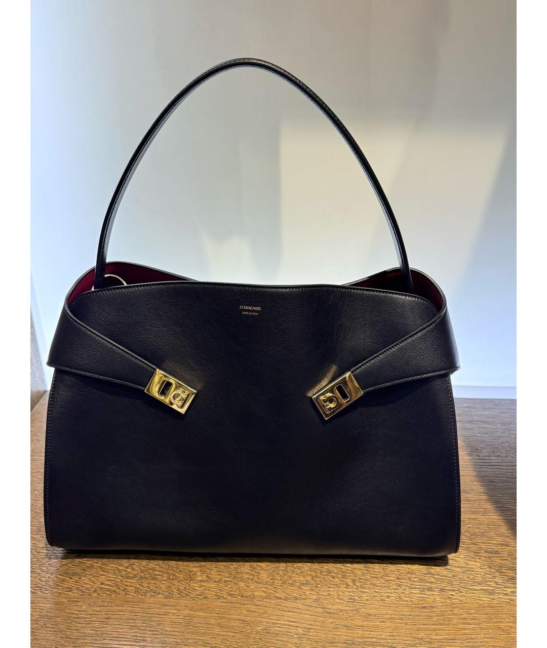 FERRAGAMO Черная кожаная сумка тоут, фото 4
