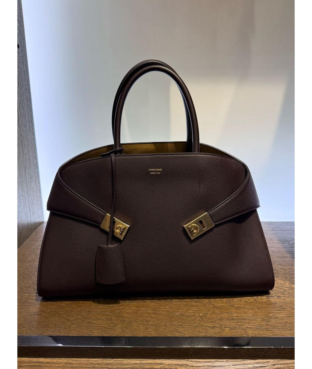 FERRAGAMO Коричневая кожаная сумка тоут, фото 3