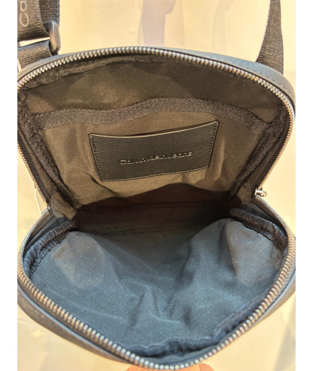 CALVIN KLEIN Черная сумка на плечо из искусственной кожи, фото 9