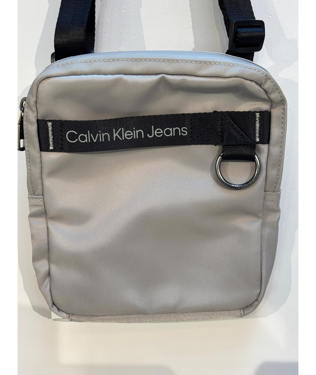 CALVIN KLEIN Серая синтетическая сумка на плечо, фото 6