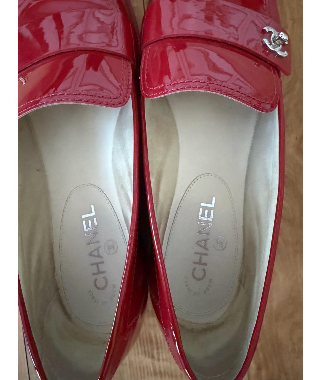 CHANEL Красные туфли из лакированной кожи, фото 3