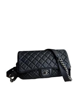 CHANEL Сумка через плечо