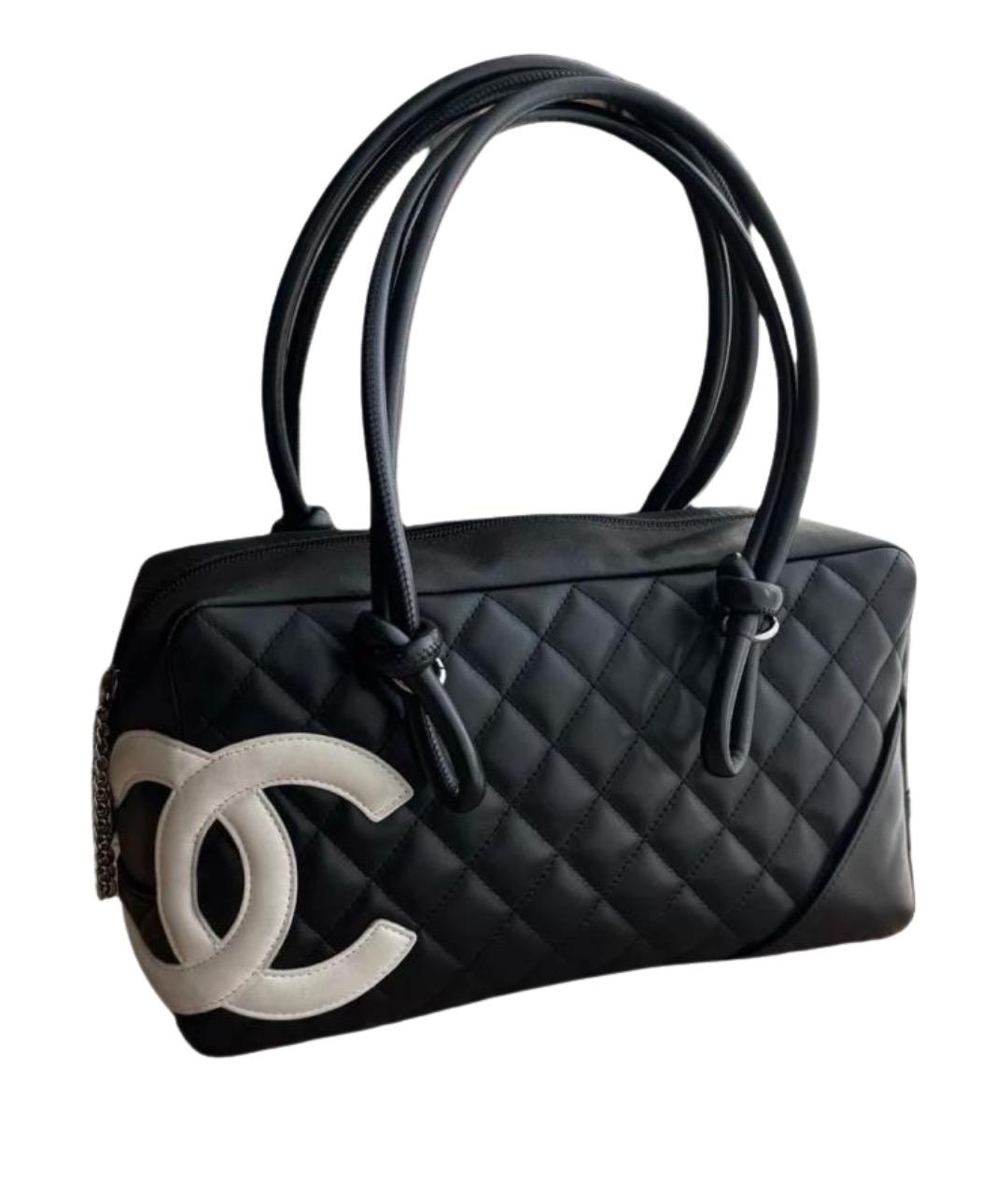 CHANEL Черная кожаная сумка с короткими ручками, фото 1