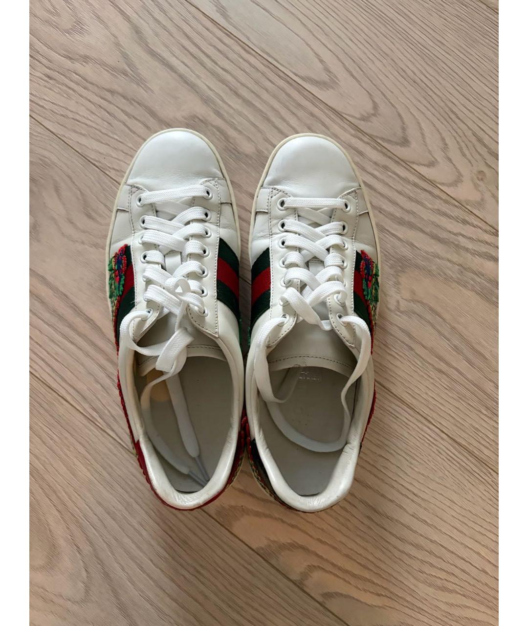 GUCCI Белые кожаные низкие кроссовки / кеды, фото 3