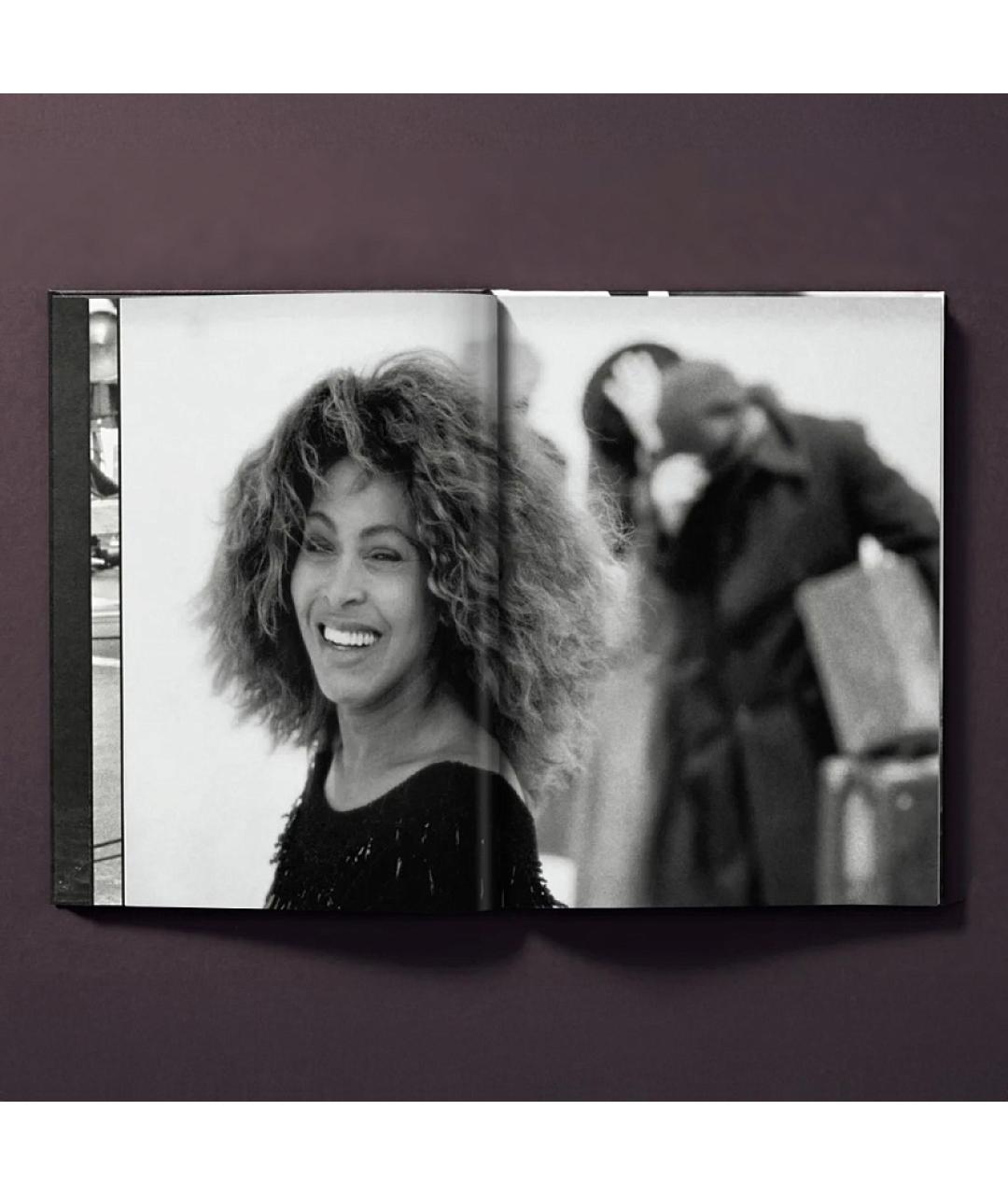 TASCHEN Черная книга, фото 4