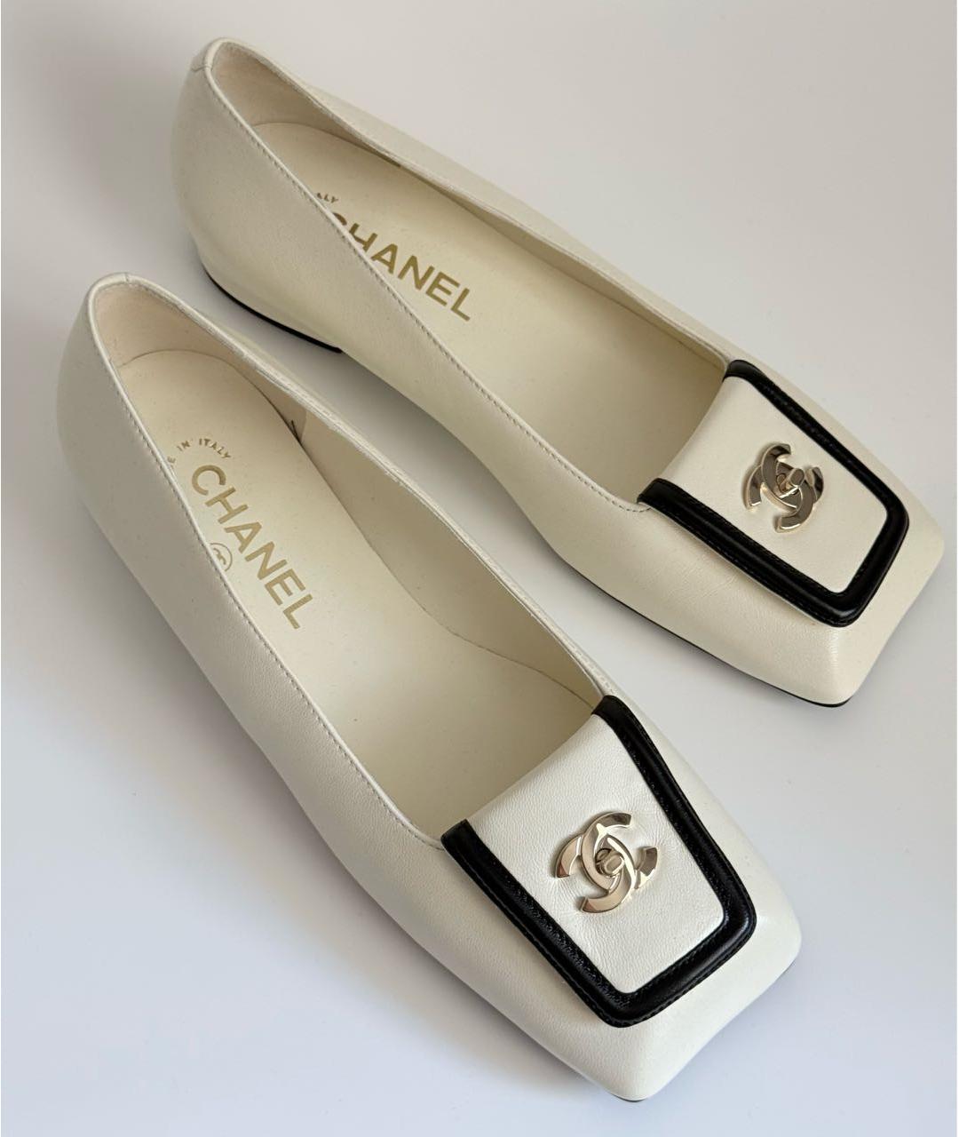 CHANEL Белые кожаные лодочки на низком каблуке, фото 2