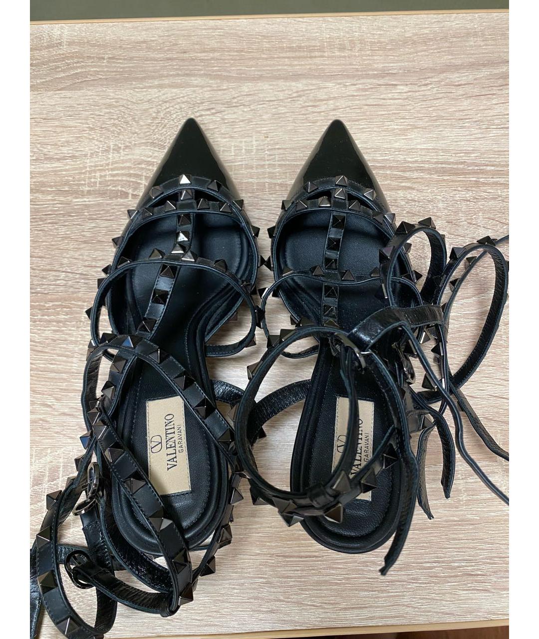 VALENTINO Черные туфли из лакированной кожи, фото 3
