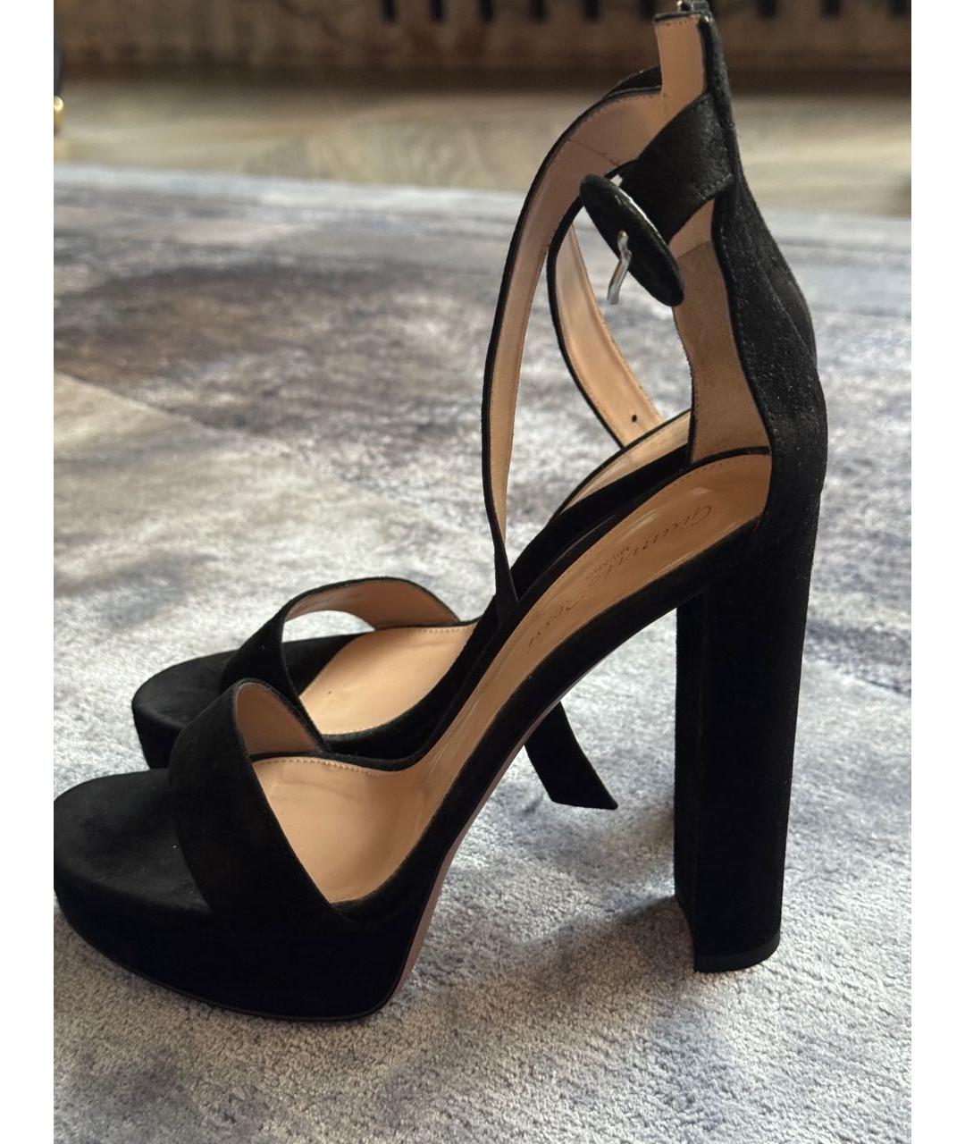 GIANVITO ROSSI Черные бархатные туфли, фото 7