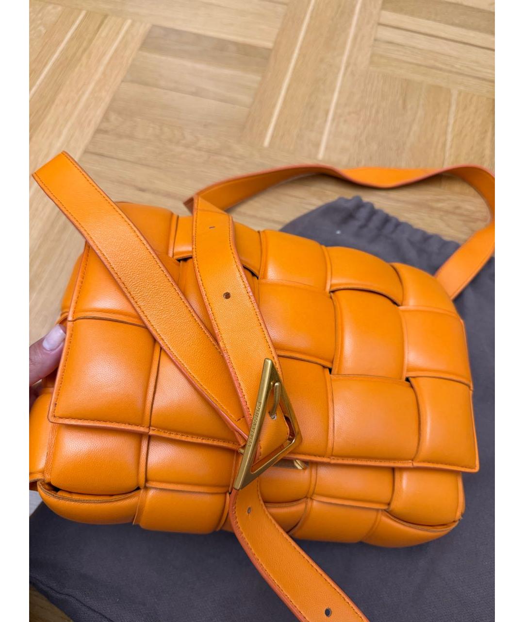 BOTTEGA VENETA Оранжевая кожаная сумка через плечо, фото 4