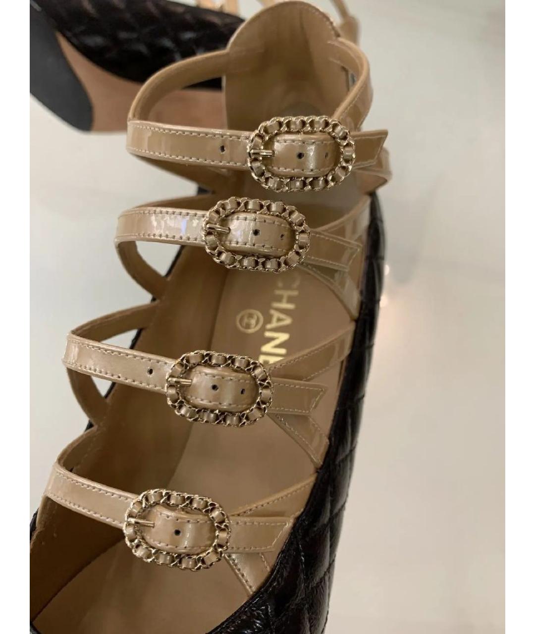 CHANEL Черные туфли из лакированной кожи, фото 8
