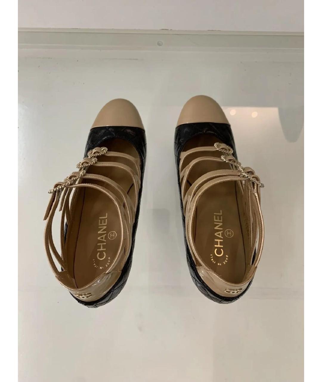 CHANEL Черные туфли из лакированной кожи, фото 3
