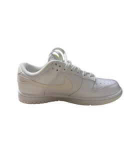 NIKE Кроссовки