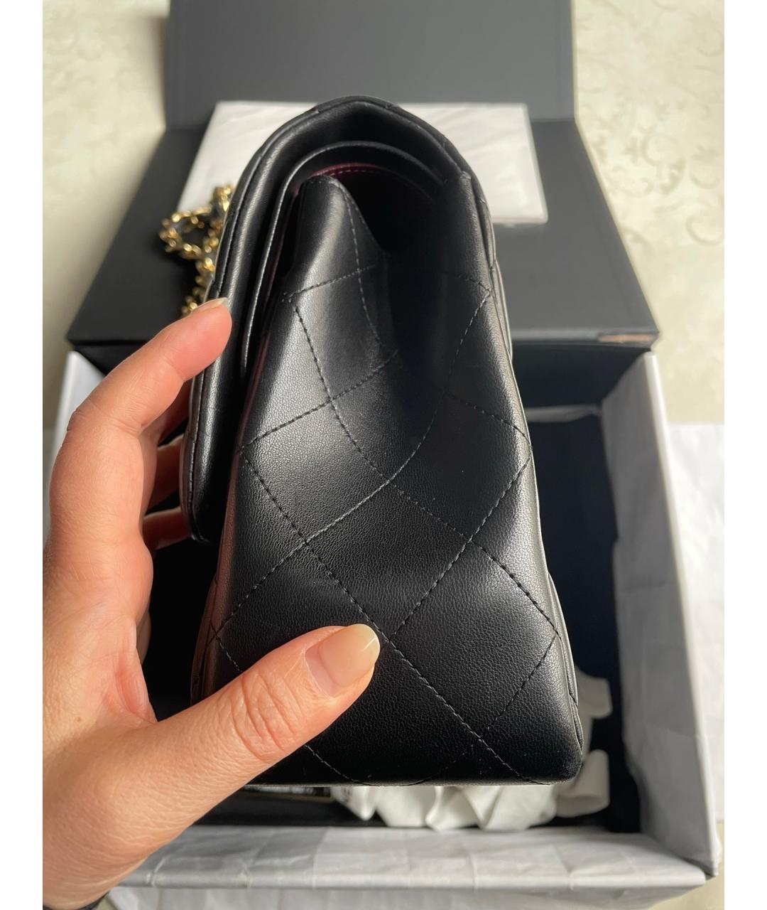 CHANEL Черная кожаная сумка через плечо, фото 4