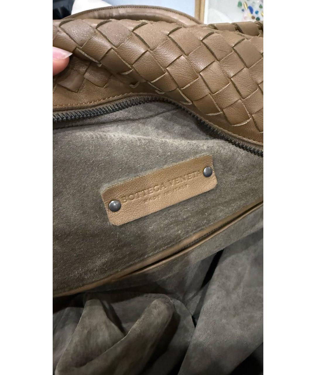 BOTTEGA VENETA Коричневая кожаная сумка с короткими ручками, фото 3