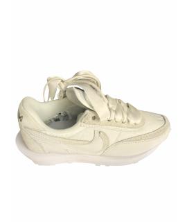 NIKE Кроссовки
