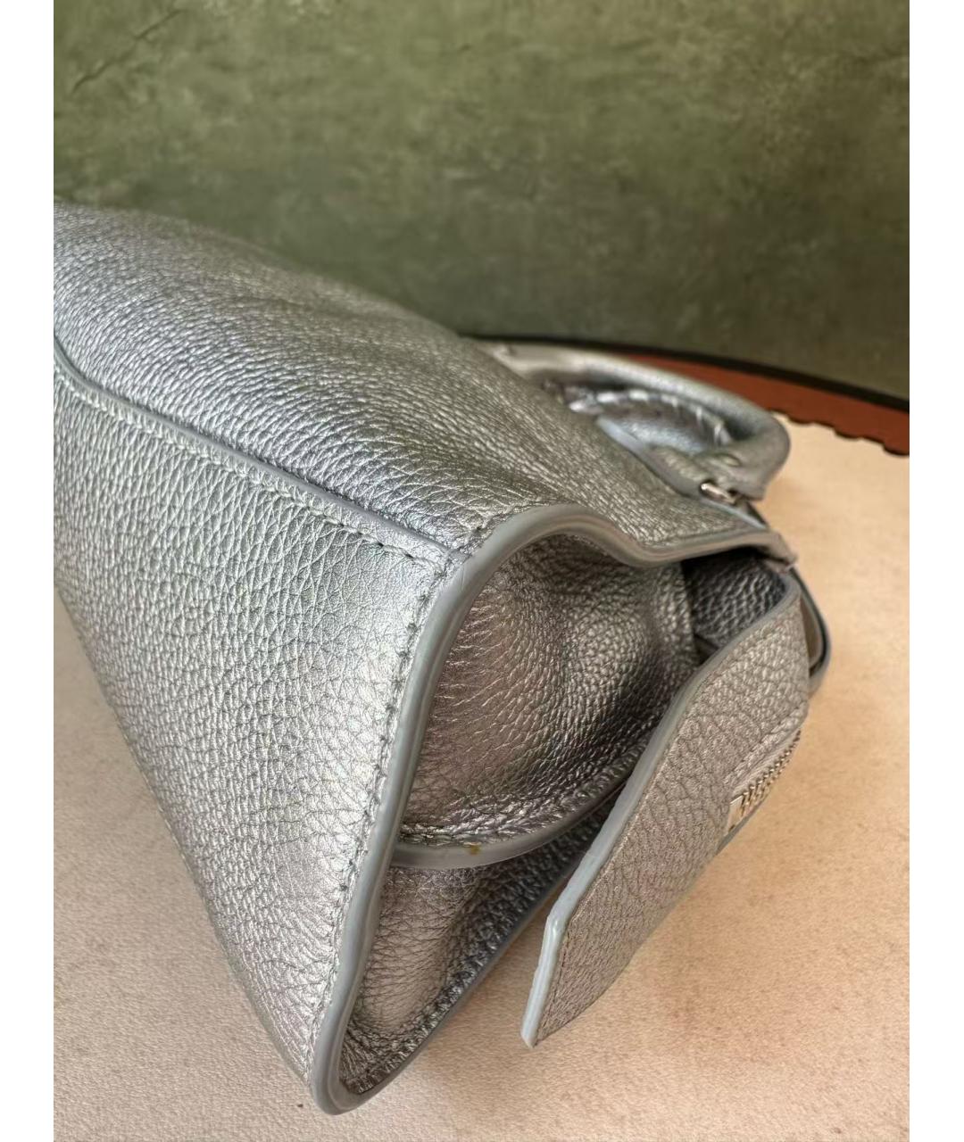 BALENCIAGA Серебряная кожаная сумка с короткими ручками, фото 5