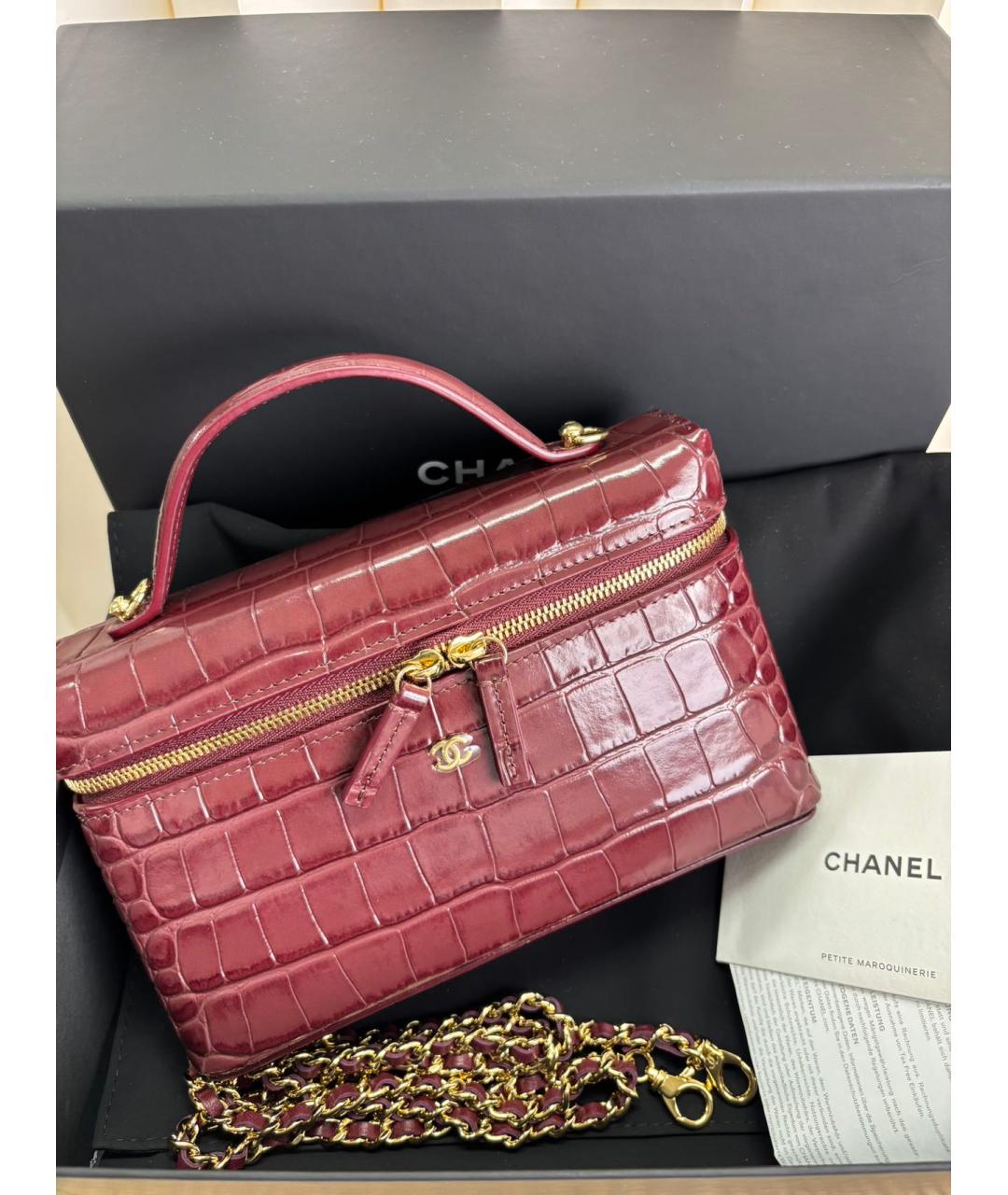 CHANEL Красная кожаная сумка с короткими ручками, фото 4